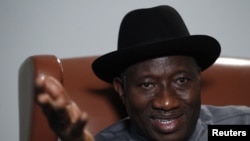 Nigeria's President Goodluck Jonathan speaks during an interview with Reuters in New York, September 26, 2012. 