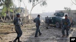 مقام های محلی می گویند که نیرو های دولتی در ولسوالی گیزاب ارزگان در محاصرۀ طالبان قرار دارند