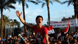 پافشاری تظاهرکنندگان مصری برای محاکمه مقامات سابق