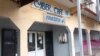 A Libreville, le déclin des cyber cafés face au boom des smartphones