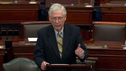 Lãnh đạo phe Cộng hòa Thượng viện Mitch McConnell đả kích gay gắt cựu tổng thống về vai trò của ông trong vụ bạo loạn ngày 6 tháng 1, tại Điện Capitol ở Washington, ngày 13 tháng 2, 2021. 