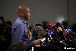 African National Congress (ANC) Secretary-General Ace Magashule and members of the ANC National Executive Committee address a media conference in Johannesburg, South Africa, Feb. 13, 2018.