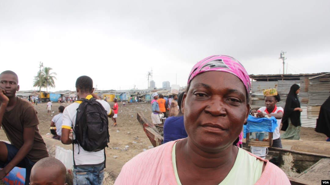 Marta Cowla lives in West Point, one of the poorest districts in Monrovia, Liberia, Sept. 25, 2014. (Benno Muchler /VOA)