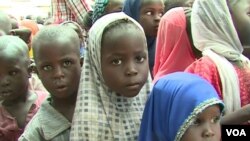 Abana baje kwiyandikisha ku mashuli muri Kameruni