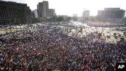 Egyptians gather in Tahrir Square in Cairo, Egypt, June 2, 2012.