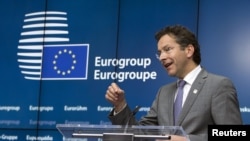 Chủ tịch ủy ban các bộ trưởng tài chính khối euro Jeroen Dijsselbloem, nói đề nghị của Thủ tướng Hy Lạp Alexix Tsipras bao quát và đầy đủ và có thể đưa đến một thỏa thuận vào cuối tuần này