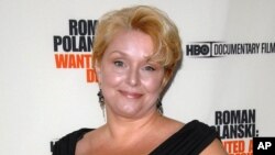 FILE - Samantha Geimer arrives at the premiere of the HBO Documentary "Roman Polanski: Wanted and Desired" in New York, May 6, 2008. A lawyer for Polanski says Geimer, Polanski's victim, will appeal to a judge to end the case against him.