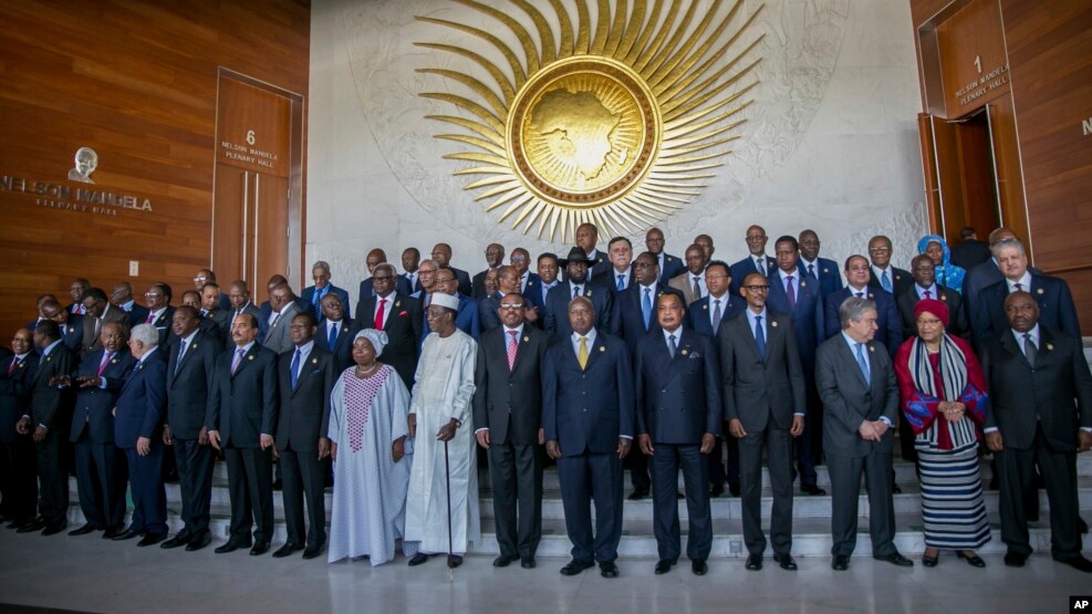 Union Africaine: Le président Alpha Condé donne une leçon de ponctualité à ses pairs