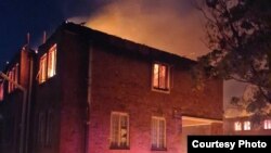 Fire destroys staff quarters at Mpilo Hospital. (Photo Credit: Professor Solwayo Ngwenya)
