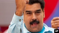 Maduro criticó a la oposición.