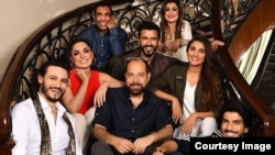 فلم کے ڈائریکٹر ثاقب ملک ہیں جو بالی ووڈ میں بھی کام کر چکے ہیں۔