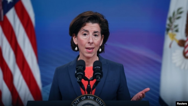 Menteri Perdagangan AS Gina Raimondo