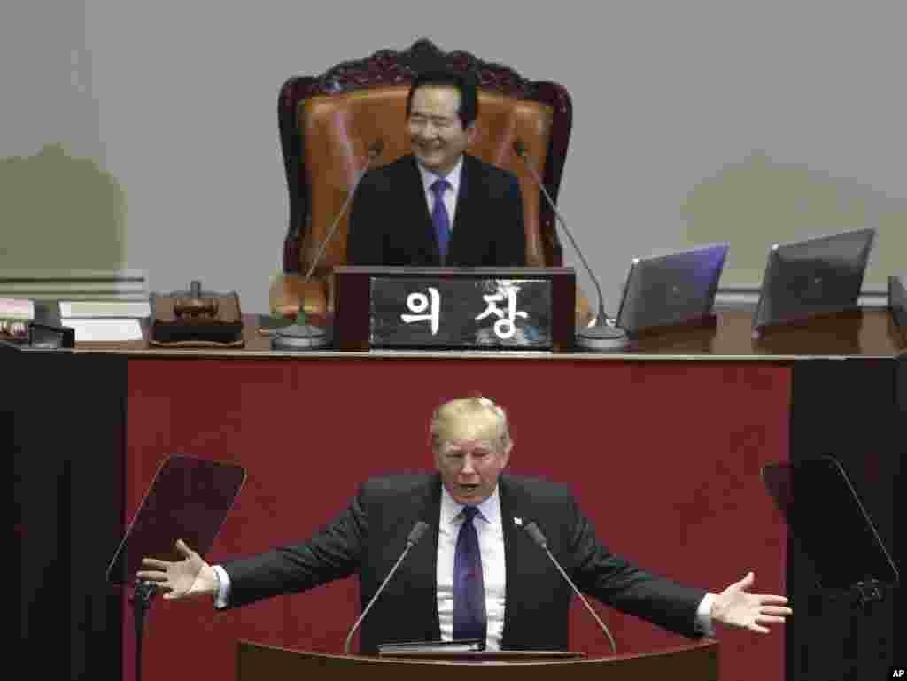 U.S. President Donald Trump delivers a speech at the National Assembly in Seoul, South Korea, Nov. 8, 2017.
