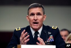 ພົນໂທເບ້ຍບຳນານ Michael Flynn