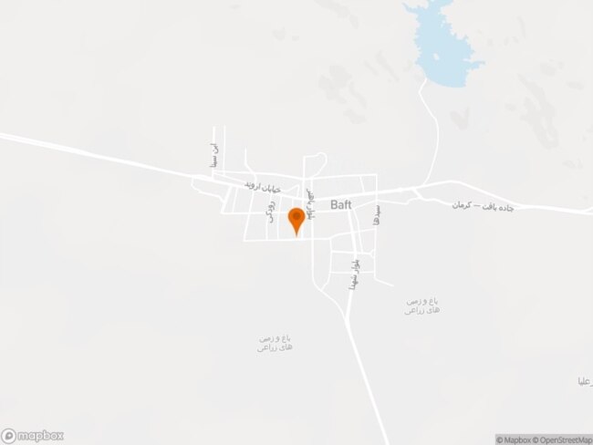 شهر بافت در ۱۶۰ کیلومتری جنوب شهر کرمان قرار دارد. 