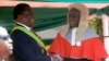 FILE: UChief Justice Luke Malaba wenzela amhlophe uMongameli Emmerson Mnangagwa.