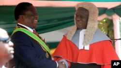UChief Justice Luke Malaba lomongameli Mnangagwa 