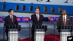 Candidatos presidenciales republicanos Mario Rubio, Ted Cruz y Ben Carson, durante uno de los debates de la campaña 2016.