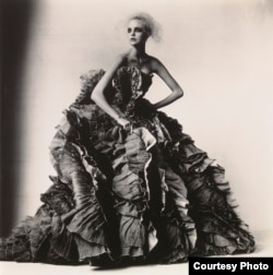 Irving Penn, Ball Dress by Olivier Theyskens for Nina Ricci, New York, 2007, Smithsonian American Art Museum, Gift of The Irving Penn Foundation. Copyright © Condé Nast