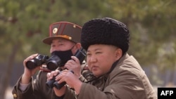 Kuzey Kore Lideri Kim Jong Un'un 11 Nisan'dan bu yana kamuoyu karşısına çıkmaması sağlık durumuna ilişkin söylentilere neden oldu.