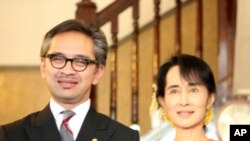 ႏုိင္ငံေရးအက်ဥ္းသားလႊတ္ရင္ ျပဳျပင္ေျပာင္းလဲေရး အ႐ွိန္ျမႇင့္မည္