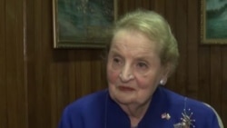 Albright Applauds Burma Reforms