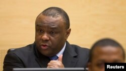 Jean-Pierre Bemba, ancien vice-président de la RDC s'exprimant à l'ouverture de son procès à la CPI, Haye le 22 Novembre 2010 Source: Reuters 