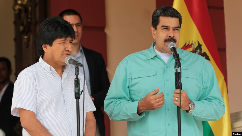 Los presidentes de Bolivia, Evo Morales, y de Venezuela, NicolÃ¡s Maduro, en un encuentro en Caracas el domingo 15 de abril.