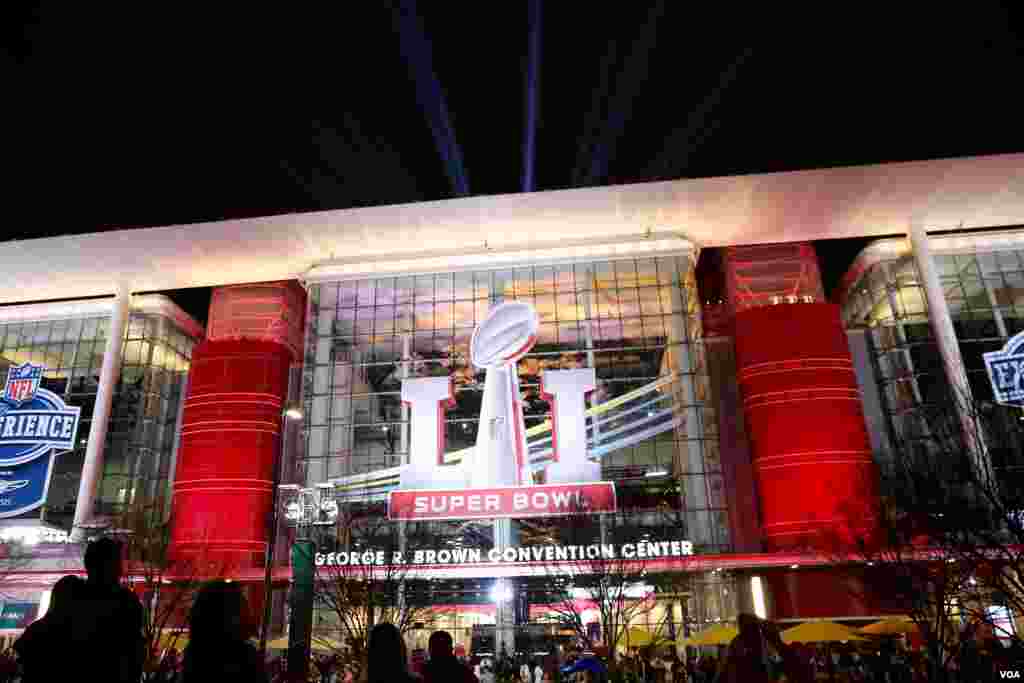 The George R. Brown Convention Center in Houston, Texas is hosting the NFL Experience, a fan festival with interactive experiences, autograph sessions with professional football players, and games for kids. This all leads up to Sunday's big NFL championsh