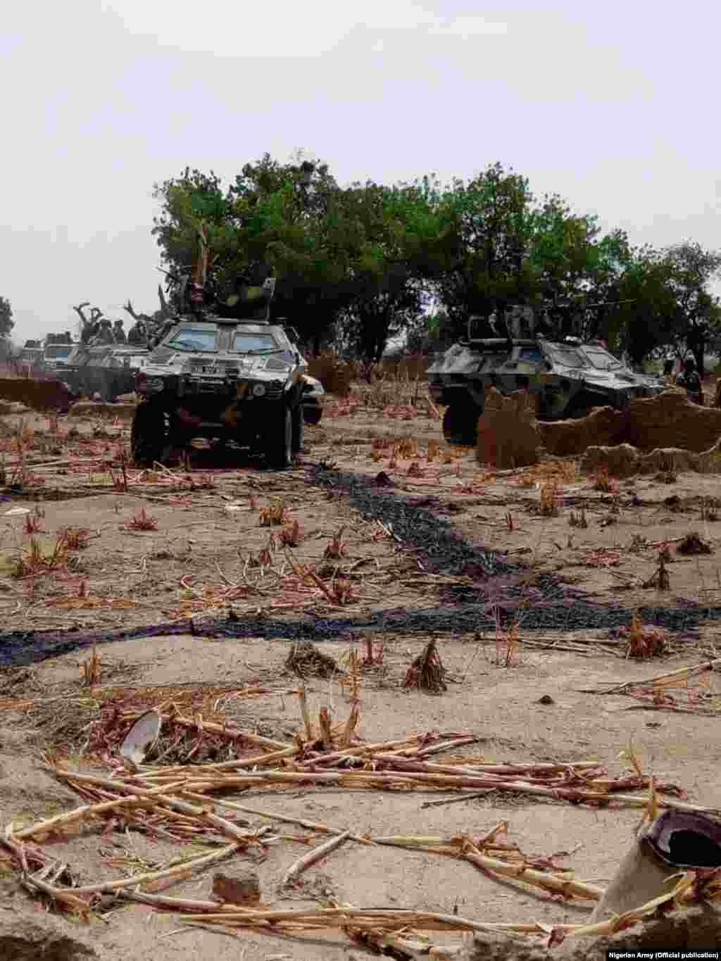 Rundunar Operation Lafiya Dole a kauyen Yerimari Kura