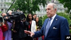 White House National Economic Council Director Larry Kudlow speaks with reporters at the White House in Washington, June 27, 2018. 