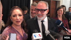 Gloria y Emilio Estefan recibieron el premio Gershwin de la Biblioteca del Congreso de Estados Unidos en reconocimiento a su carrera musical. Foto: Silvia García.