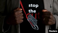 Logo symbolisant la lutte contre les mutilations génitales féminines. (Reuters/Siegfried Modola-21 avril 2016)