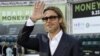 Brad Pitt dona $100.000 para campañas