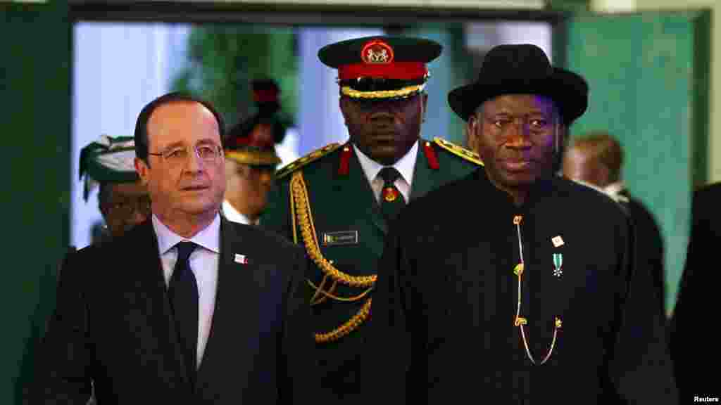 Shugaba Francois Hollande na Faransa da Shugaba Goodluck Jonathan na Najeriya