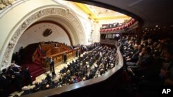 Maduro destacó en días pasados la importancia para la llamada "Revolución" del control político del parlamento.