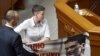 Скандал навколо Савченко вказав на фіговий листок, яким прикривається некомпетентна влада - оглядач про критику Надії