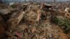 尼泊尔强震2400多人丧生