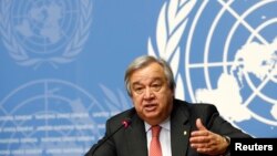 លោក Antonio Guterres ថ្លែង​នៅ​ក្នុង​សន្និសីទ​កាសែត​មួយ​នៅ​ទីស្នាក់ការ​អង្គការ​សហប្រជាជាតិ នៅ​ក្នុង​ក្រុង​ហ្សឺណែវ កាលពី​ថ្ងៃទី១៨ ខែធ្នូ ឆ្នាំ២០១៥។