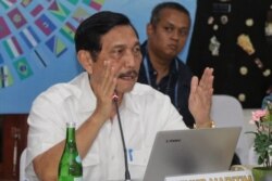 Luhut Binsar Panjaitan, Ketua Panitia Nasional Penyelenggara Pertemuan Tahunan IMF-Bank Dunia memberikan arahan final hari Sabtu (6/10) tentang persiapan, pendaftaran, keamanan dan daerah-daerah penyangga di luar Bali.