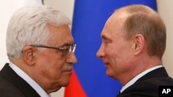 Abbas et Poutine le 14 mars 2013. (AP Photo/Grigory Dukor, Pool)