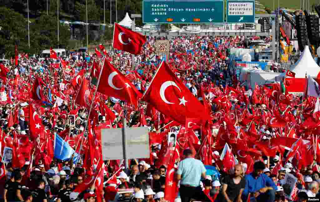 15 İyul Demokratiya və Milli Birlik Yürüşü