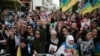 Des milliers de Marocains participent à une manifestation en faveur des détenus du Hirak à Rabat, au Maroc, le dimanche 21 avril 2019. (Photo AP / Mosa'ab Elshamy)
