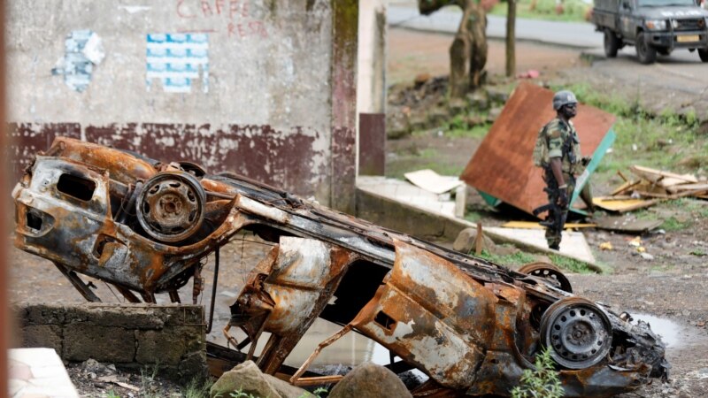 Des hommes armés tuent 24 civils dans le Cameroun anglophone