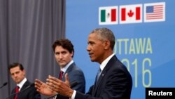 Rais wa Mexico Enrique Pena Nieto (kushoto), Waziri mkuu wa Canada Justin Trudeau na rais wa Marekani Barack Obama