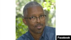 Escritor guineense, Abdulai Sila