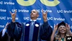 奧巴馬星期出席加州大學歐文分校畢業典禮