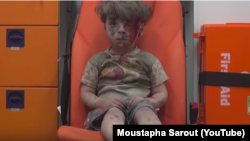 Capture d'écran de Moustapha Sarout, Aleppo Media Center, à Alep. La vidéo a été postée le 17 août sur son compte YouTube.
