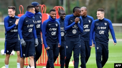 Matuidi Sidibe Et Thauvin Absents De L Entrainement Des Bleus