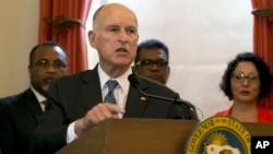 California Gov. Jerry Brown discusses climate change at a news conference, June 13, 2017, in Sacramento, California. During the event Fiji Prime Minister Frank Bainimarama, the incoming president of the U.N. Climate Change Conference, named Brown to be a special advisor. 